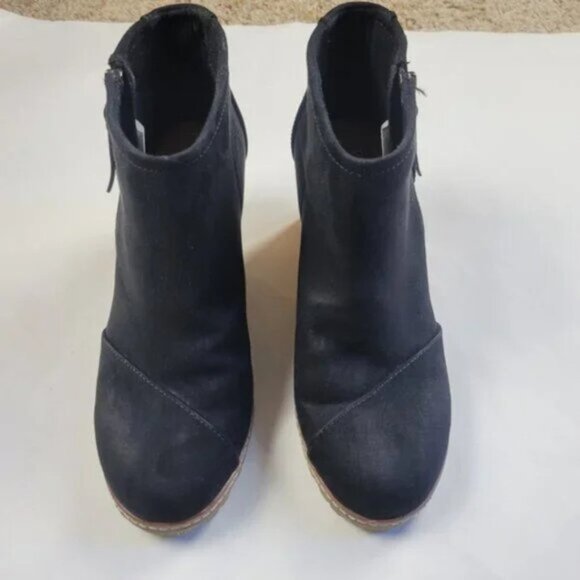 Toms Avery Black Suede Wedge Ankle Boots - Stylish Comfort Booties for Women - Picture 3 of 10